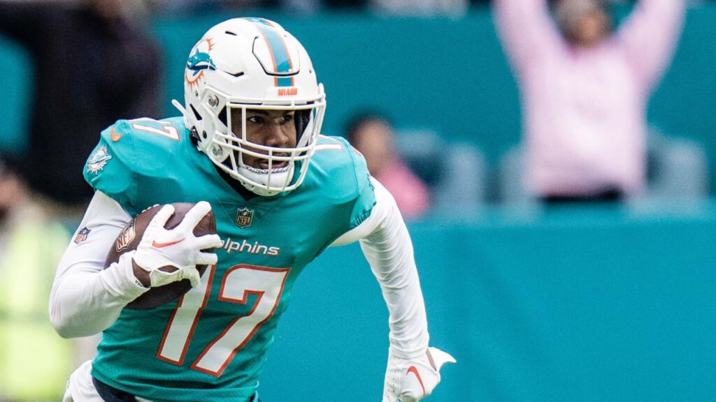 jaylen waddle fantasy rank